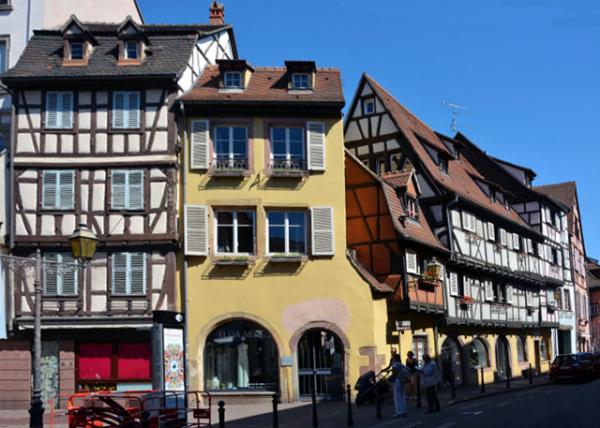 2017-08-22_Bldg_Apt Les Violettes Ԣ0001.JPG