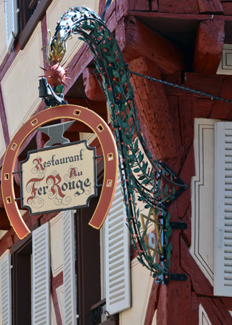 2017-08-22_Plaque_Le Fer Rouge -10001.JPG