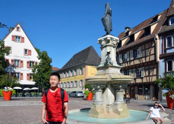 2017-08-22_Fountain_Roesselmann Fountain Ȫ-10001.JPG