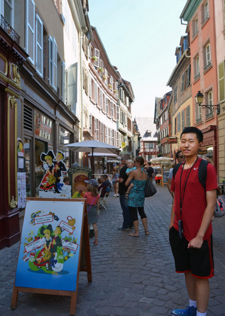 2017-08-22_Street_Rue des Marchands or Marchand Street-10001.JPG