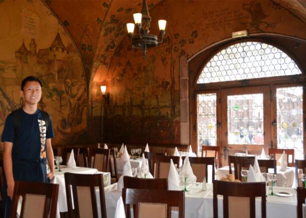 2017-08-21_Restaurant Maison Kammerzell_Dining Rm λ-20001.JPG