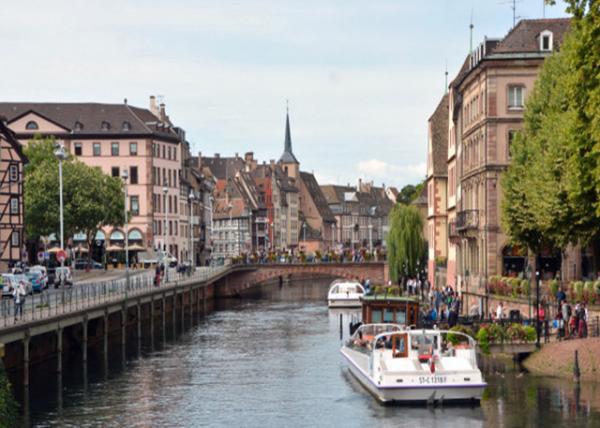 2017-08-21_Pont du Corbeau or Bridge of the Raven-30001.JPG
