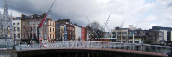 2016-07-09_Cork_Nano Nagle Bridge over River Lee סɸ-1001.JPG