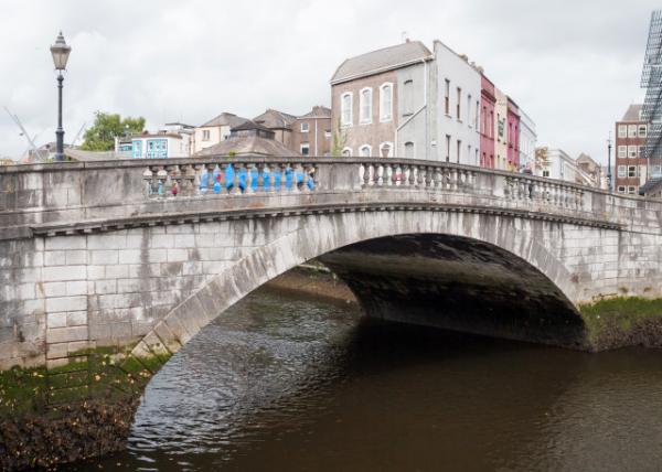 2016-07-09_Cork_Parliament Bridge -1001.JPG