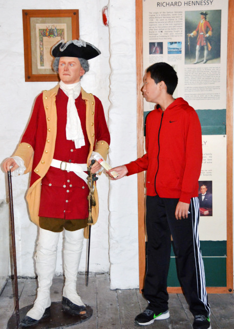 2016-07-09_Kinsale_Wine Museum_Richard Hennessy ѾƲݡسľƺ¡ʫ0001.JPG