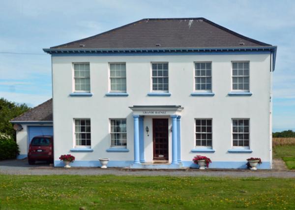 2016-07-08_House_Farmhouse ũ-10001.JPG