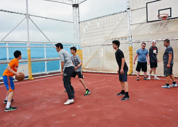 2016-07-08_Caribbean Princess_Sports Deck-30001.jpg