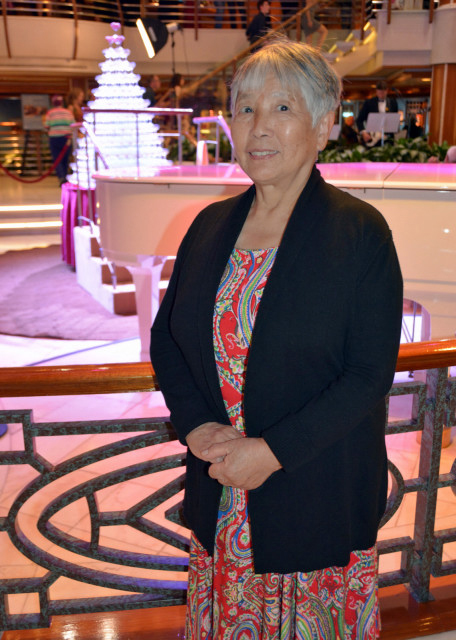 1745027375417260.jpg 2016-07-08_Caribbean Princess_Champagne Waterfall 公主·加勒比海号—香槟瀑布秀0001.JPG