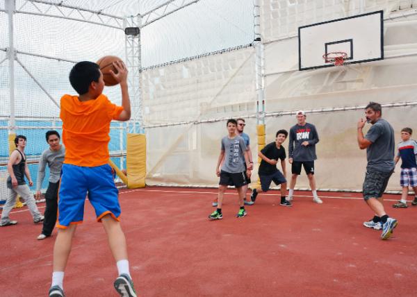 2016-07-08_Caribbean Princess_Sports Deck-20001.jpg