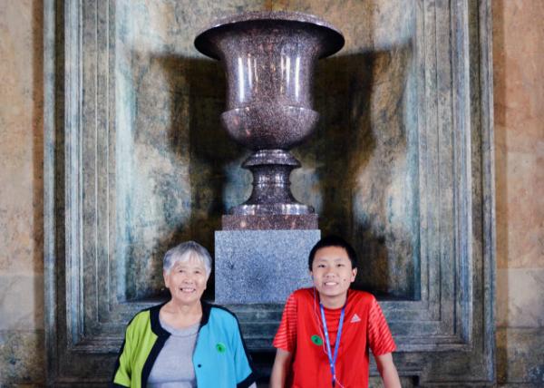 2016-07-04_Royal Palace_Vase ƿ-40001.JPG