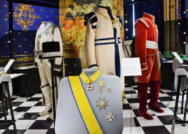 2016-07-04_Royal Palace_Order's Ceremonies -10001.JPG