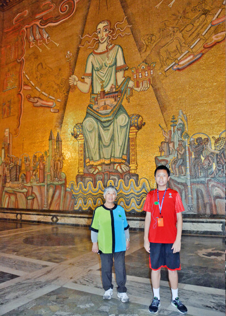 2016-07-04_Stadshuset_Gyllene Salen w Mälardrottning ɫ÷׺Ů-40001.JPG