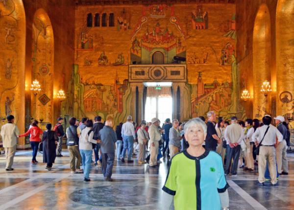 2016-07-04_Stadshuset_Golden Hall_Balls after Nobel Banquet-10001.JPG