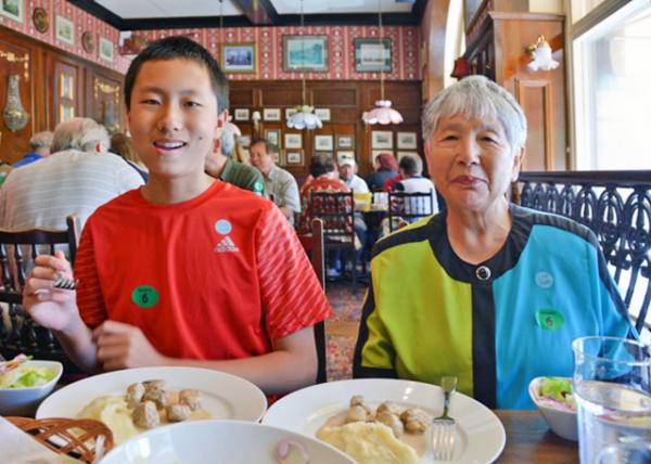 2016-07-04_Bishop's Arms_Restaurant0001.JPG