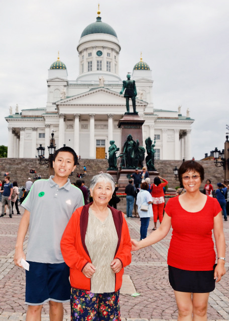 2016-07-03_Senate Square_Helsinki Cathedral-20001.JPG