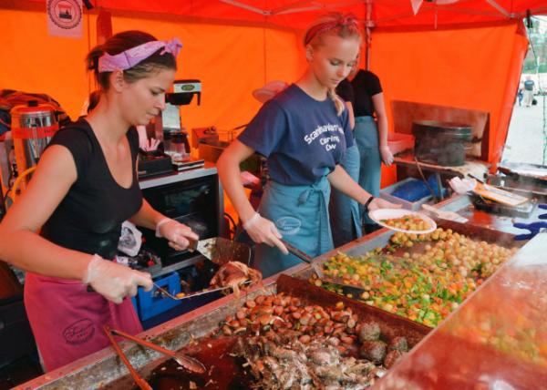 2016-07-03_Market_Food Stand of Sunday Market 켯СʳƷ̯-30001.JPG