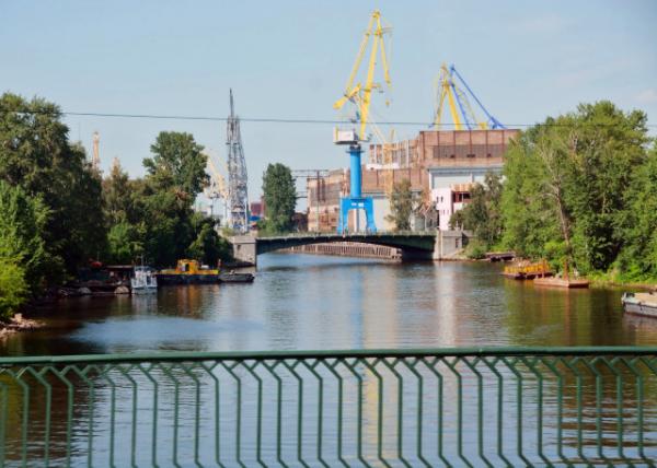 2016-07-02_Port of St. Petersburg ʥ˵ñ-10001.JPG