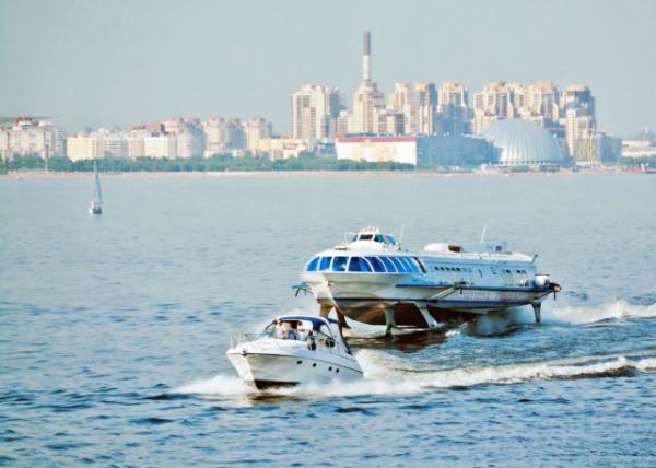 2016-07-02_Neva Bay_Hydrofoil Boat ˮ0001.JPG