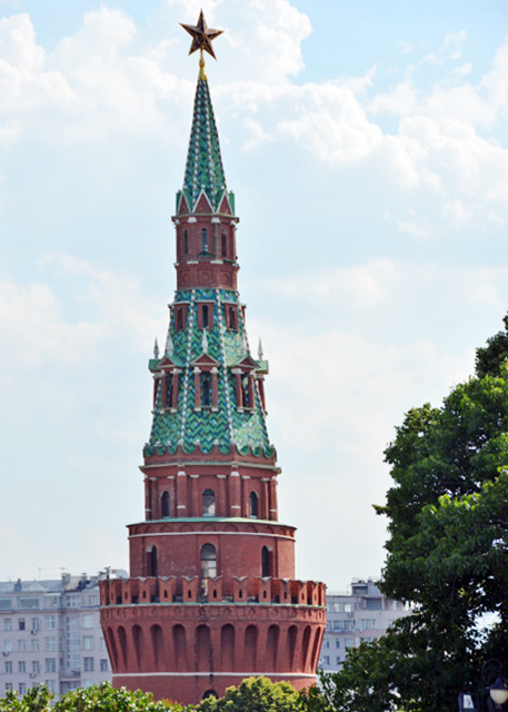 2016-07-01_Kremlin_Vodovzvodnaya Tower ˮ0001.JPG