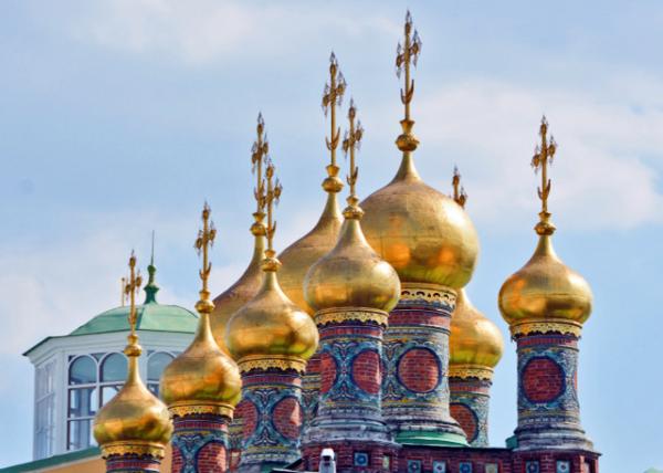 2016-07-01_Cathedral Square_Cathedral of the Annunciation_Gilded Onion Domes ù㳡ʹϲöƽԲ0001.JPG