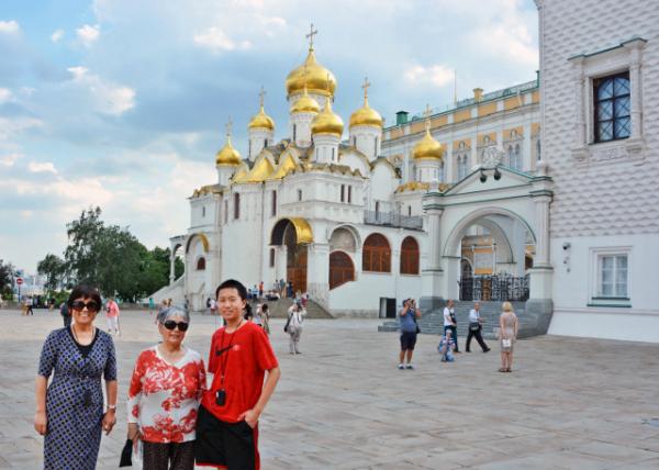 2016-07-01_Cathedral Square_Cathedral of the Annunciation-40001.JPG