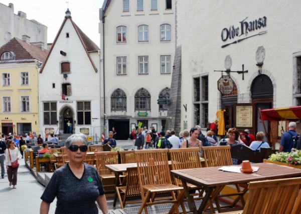 2016-06-30_Olde Hansa Medieval Restaurant ϺɯͲ-10001.JPG