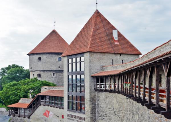 2016-06-30_Toompea_Kiek in de Kök Defence Tower & Maiden's Tower ӳŮ-10001.JPG