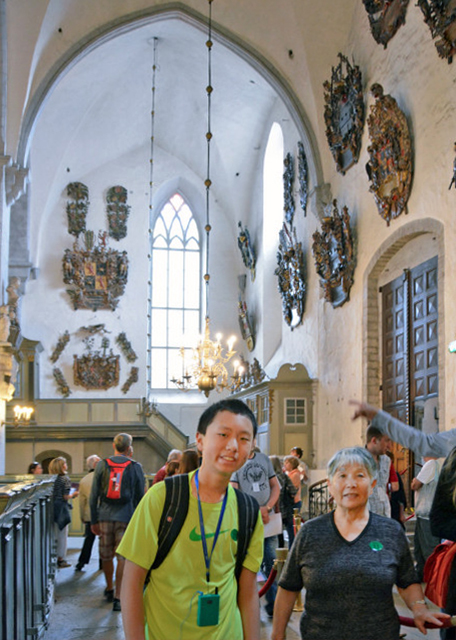 2016-06-30_St Mary's Cathedral_Coats of Arms ܻ0001.JPG