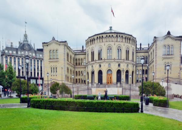 2016-06-26_Stortinget or Norway's Parliament-Ų20001.JPG