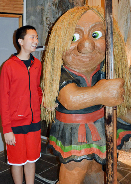 2016-06-26_Holmenkollen Ski Jump Store-30001.JPG