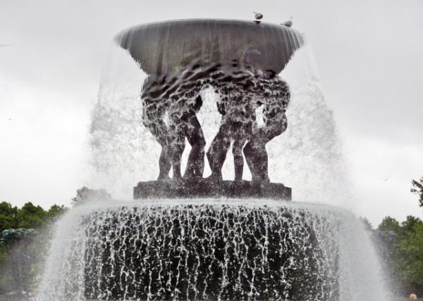 2016-06-26_Vigeland Sculpture Park_The Great Fountain άܹ԰Ȫ10001.JPG