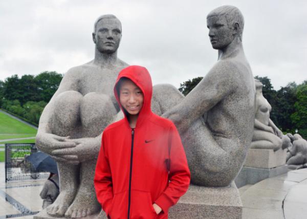 2016-06-26_Vigeland Sculpture Park_Embrace of Life ӵ-20001.JPG