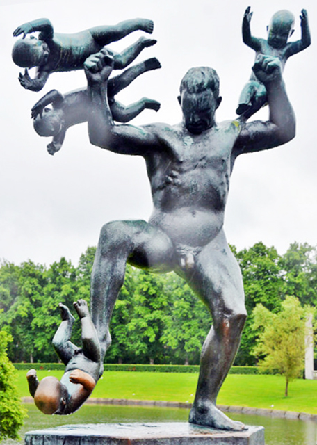 2016-06-26_Vigeland Sculpture Park_Man Chasing Four Geniuses ׷λŵˡ0001.JPG