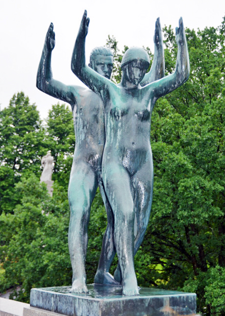 2016-06-26_Vigeland Sculpture Park_Man & Woman Ů-160001.JPG