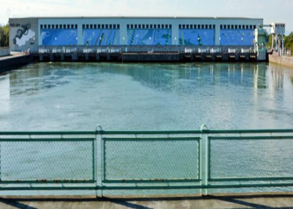 2017-08-22_Vogelgrun Hydroelectric Power Plant_Reservoir ˮ 0001.JPG