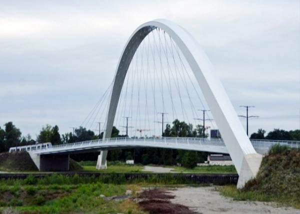2017-08-21_Pedestrian Bridge -20001.JPG