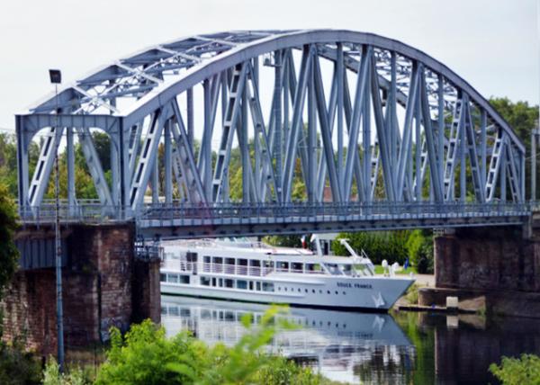 2017-08-21_Rhine Bridge 0001.JPG
