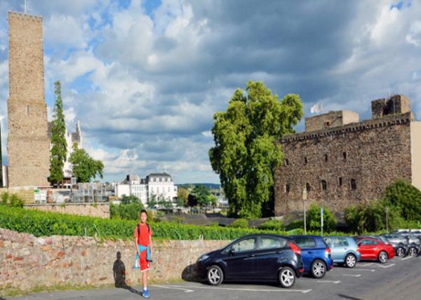 2017-08-19_Castle_Boosenburg ɭ0001.JPG