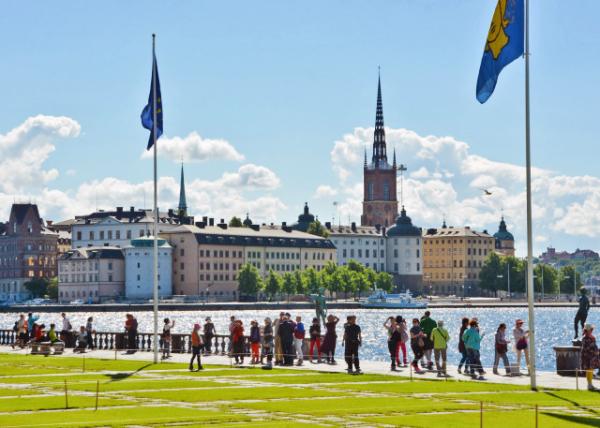 2016-07-04_Riddarholmen Viewed from Kungsholmen Island-10001.JPG