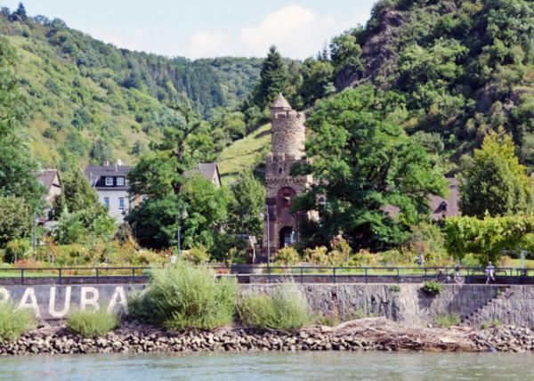 2017-08-19_Braubach_War Memorial ս0001.JPG