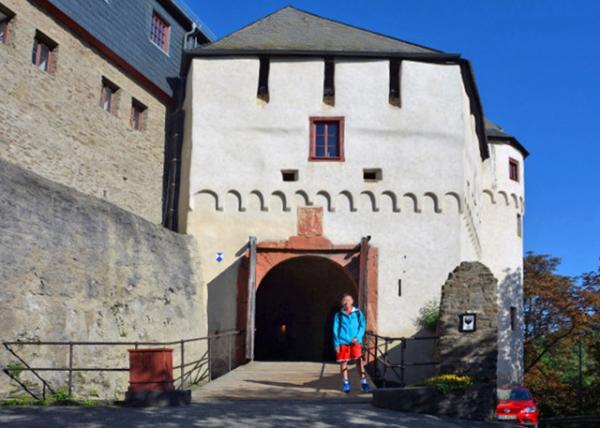 2017-08-19_Door_Drawbridge Gate w House 0001.JPG