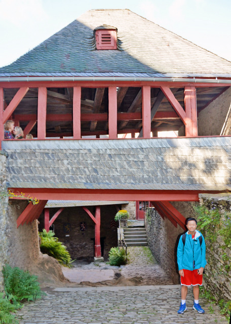 2017-08-19_Riders' Stairway_Bedrock ֽݡʯ0001.JPG