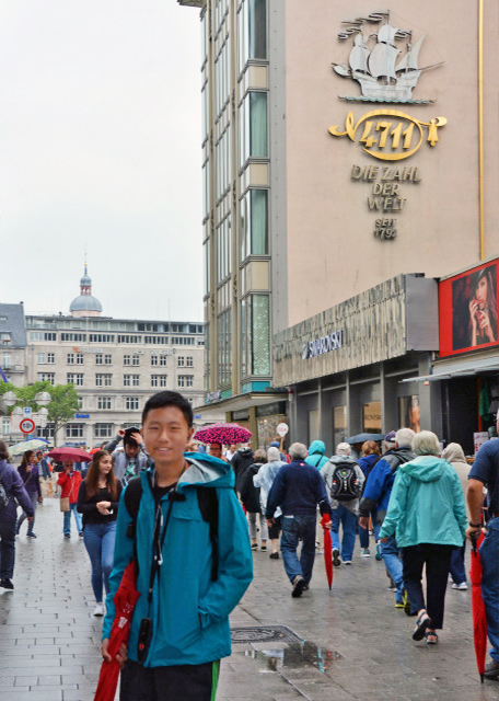 2017-08-18_Wallrafplatz_Cologne 4711 㳡¡ˮ0001.JPG