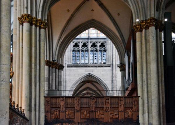 2017-08-18_Kölner  Dom_Courtyard ͥԺ0001.JPG