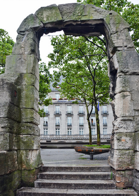 2017-08-18_Domplatte_Roman's Northern Gate 0001.JPG