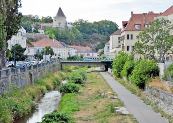 2017-07-08_Kremps_Pulverturm Powder Tower above Kremps River ķ˹ϻҩ-10001.JPG