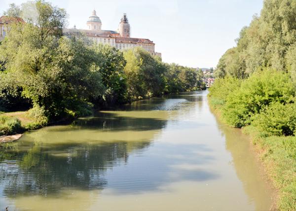 2017-07-08_Abbey over Melk River ÷˺޵Ժ0001.JPG