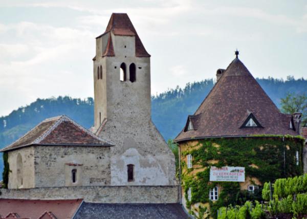 2017-07-08_13C Kunigundenkirche  w Cemetery  & 14C Karner-Old Bastion ʮ͵Ĺú͹Ĺʮ͵Ŀϱ-10001.JPG