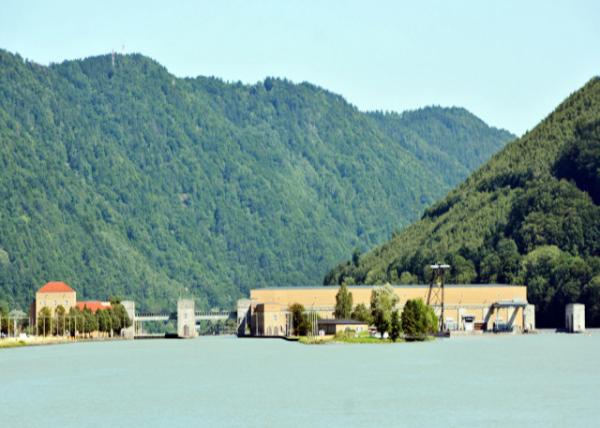 2017-07-06_DE_Untergriesbach_ Hydroelectric Power Plant Jochenstein ¸˹ͺաʯˮվ-20001.JPG