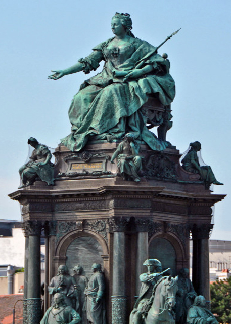 2017-07-09_Statue_Empress Maria Theresia ǡǻʺ0001.JPG